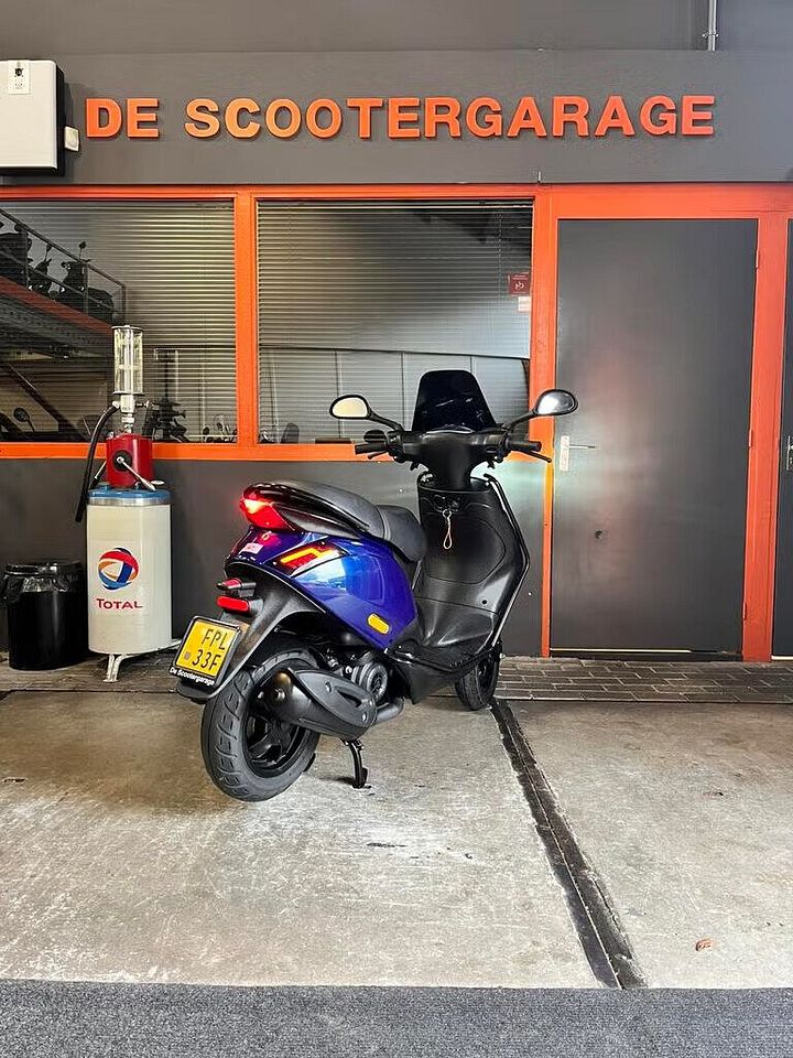Piaggio Zip iget Brom 45km e5 2023 FULL – Foto 3