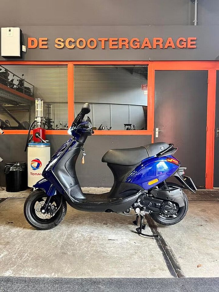 Piaggio Zip iget Brom 45km e5 2023 FULL – Foto 4