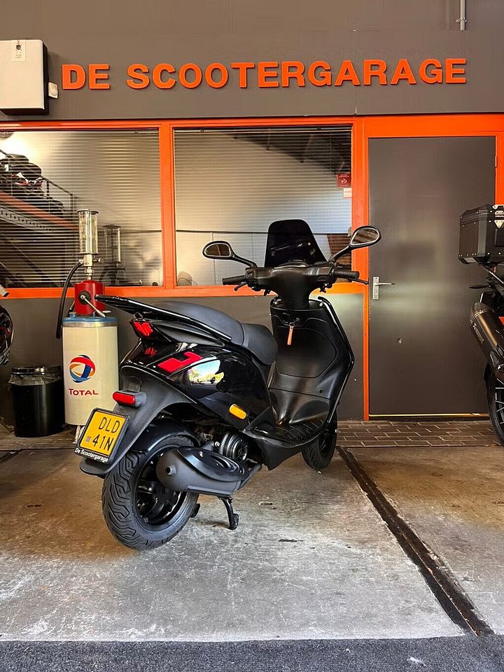 Piaggio Zip Brom 45km SP e3 FULL Black on Black 2017 – Foto 3