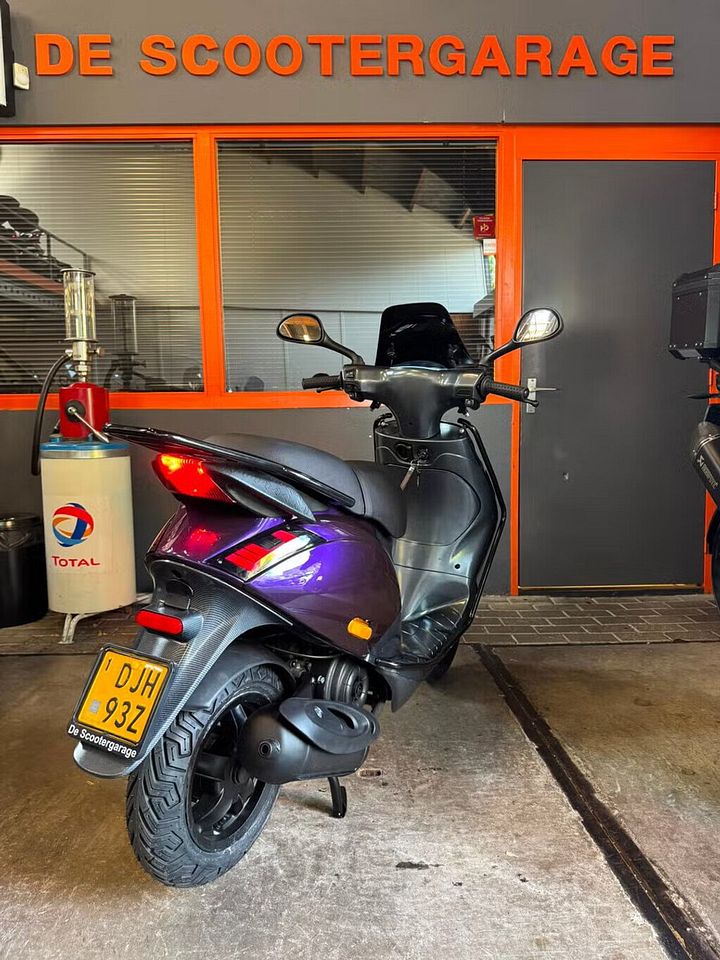 Piaggio Zip brom 45km SP e3 FULL Candy Purple Carbon 2017 – Foto 3