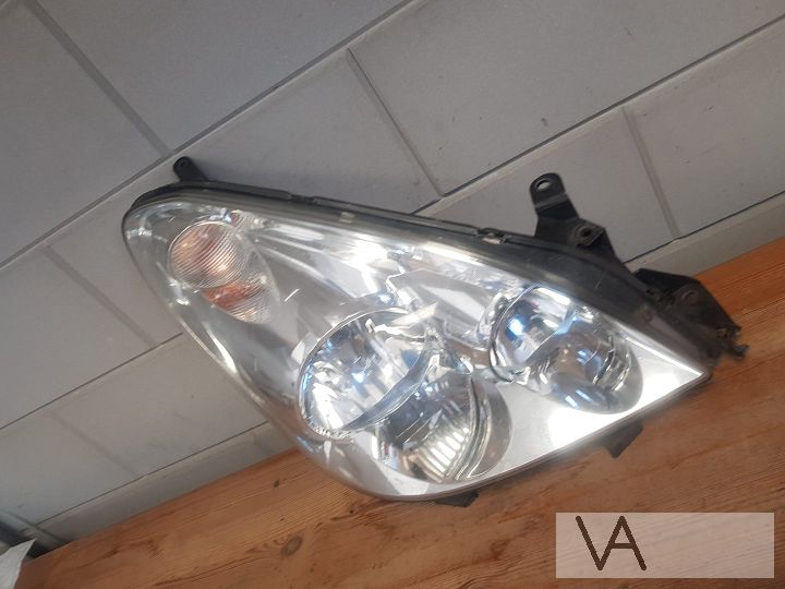 Toyota Corolla verso 2005 - 2008 koplamp rechts nette staat – Foto 2