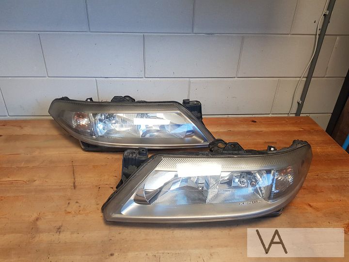 Renault Laguna 2000 - 2005 xenon koplamp rechts passagier