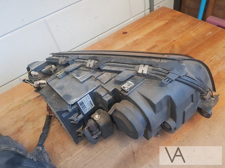 Volvo S80 1998 - 2006 xenon koplamp + module links 30716978 – Foto 5