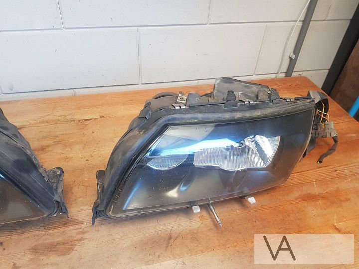 Volvo S80 1998 - 2006 xenon koplamp + module links 30716978 – Foto 3