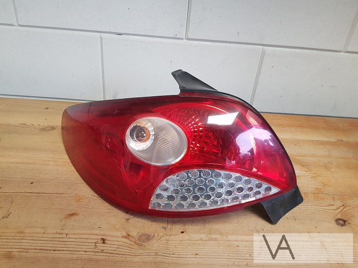 Peugeot 206+ 206 plus achterlicht links 2009 - 2013 €40