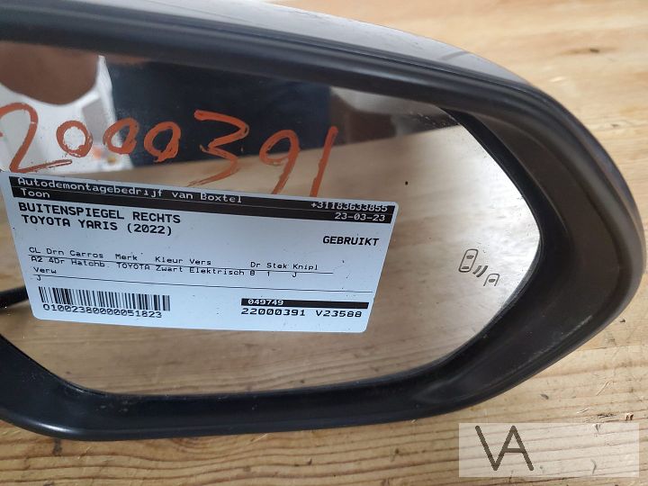 Toyota Yaris 2020 - 2023 spiegel rechts dodehoek lampje €200 – Foto 2