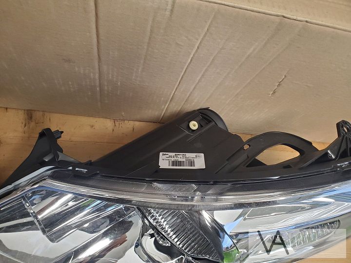 Peugeot Expert Citroen Jumpy Scudo 2006 - 2012 koplamp links – Foto 3