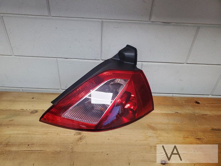 Renault Megane hatchback 2002 - 2006 achterlicht rechts €20