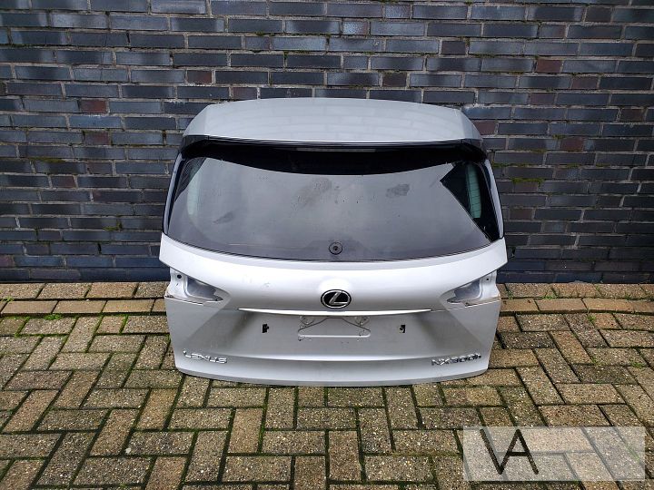 Lexus NX NX300 van 2014 tot 2022 achterklep zilver PUNTGAAF