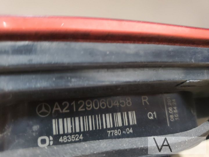 Mercedes E klasse W212 achterlicht LED op achterklep rechts – Foto 2