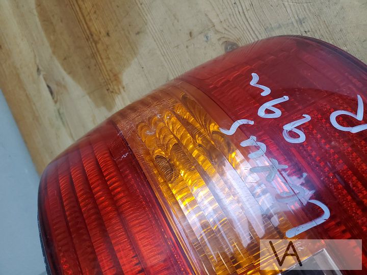 Lexus GS gs300 1998 - 2004 achterlicht rechts klein plekje – Foto 4