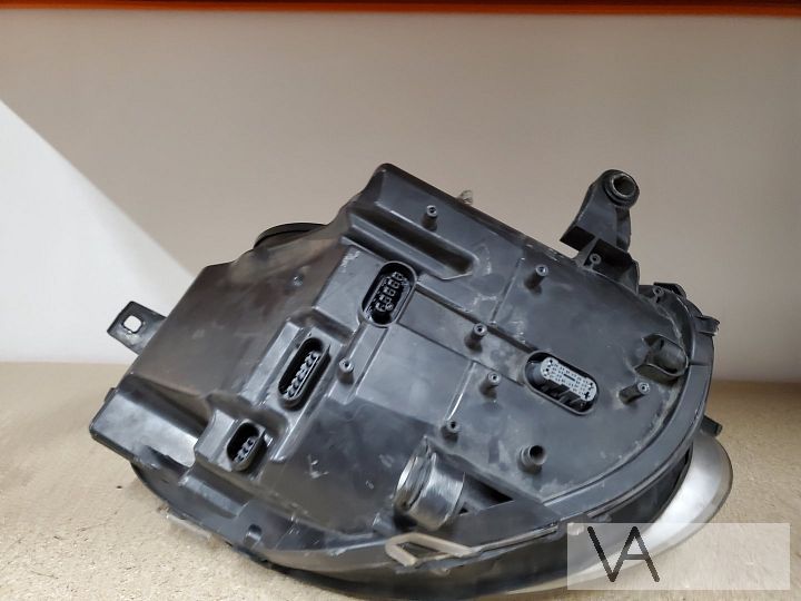 Mercedes R klasse W251 2005 - 2010 xenon koplamp links €200 – Foto 5