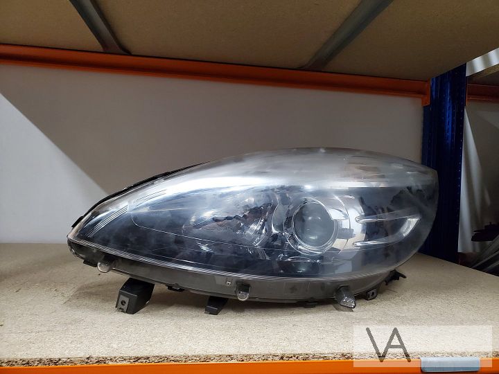Renault Scenic 3 facelift koplamp links 2012 - 2015 poetsen – Foto 3