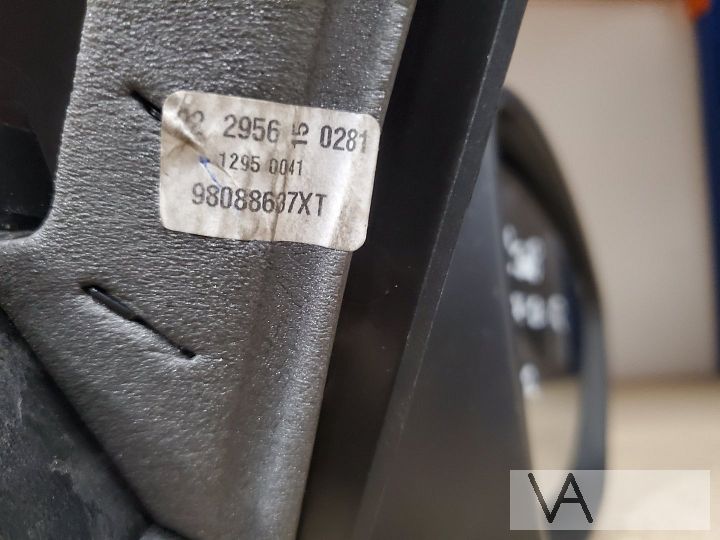 Peugeot 308 van 2013 - 2020 spiegel rechts 13 draden €100 – Foto 2