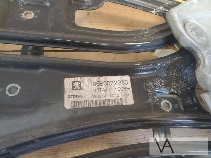 Peugeot 207 cc 2006 - 2013 raammechanisme rechts achter €40 – Foto 3