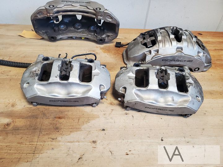Porsche Cayenne / Panamera 4 pots remklauw set ACHTER €299 – Foto 2