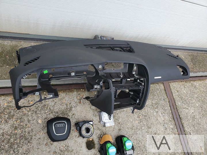 Audi A5 sportback 2008 - 2014 airbag set met dashboard €300 – Foto 3