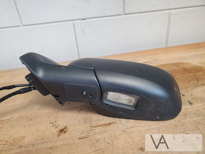 Volvo XC90 2002 - 2007 spiegel links 13 draden lampje €50 – Foto 3