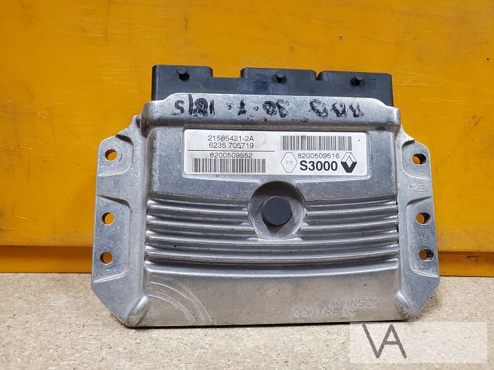 Renault Megane 2 1.6 en 2.0 ecu motorcomputer 8200509516 €30