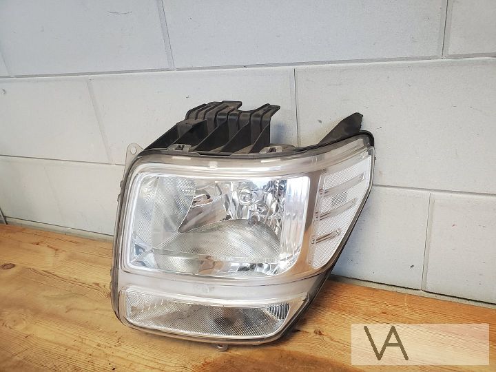 Dodge Nitro 2006 - 2011 koplamp links schadevrij €99 – Foto 2