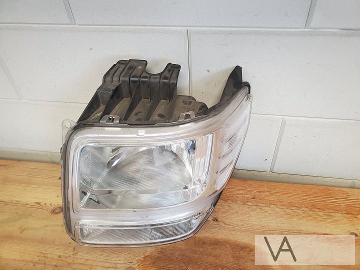 Dodge Nitro 2006 - 2011 koplamp links schadevrij €99 – Foto 3
