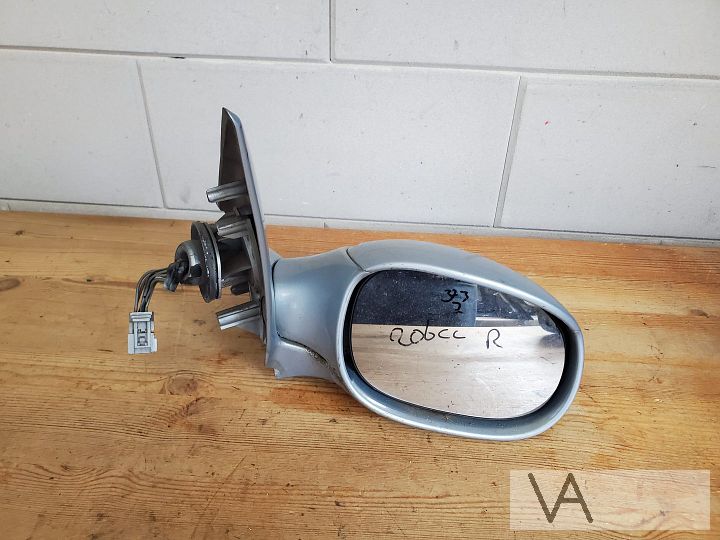 Spiegel 3x3 pins rechts Peugeot 206 cc blauw 2000 - 2006 €30