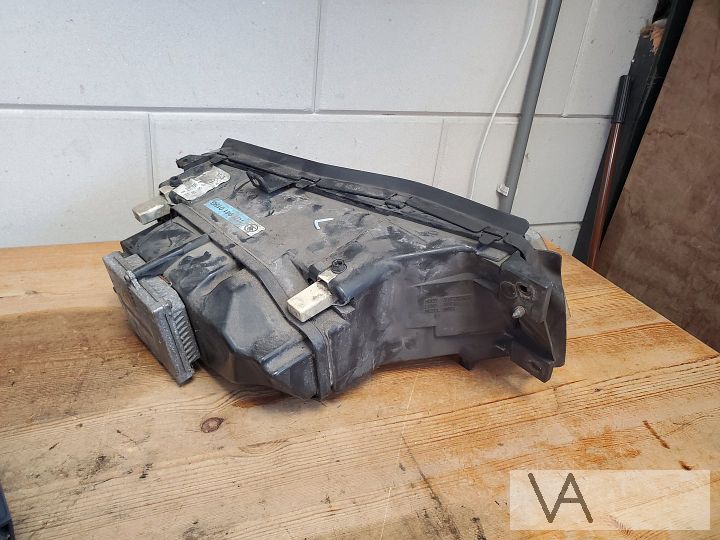 Skoda Octavia 1997 - 2005 koplamp links rechts XENON €100/st – Foto 5