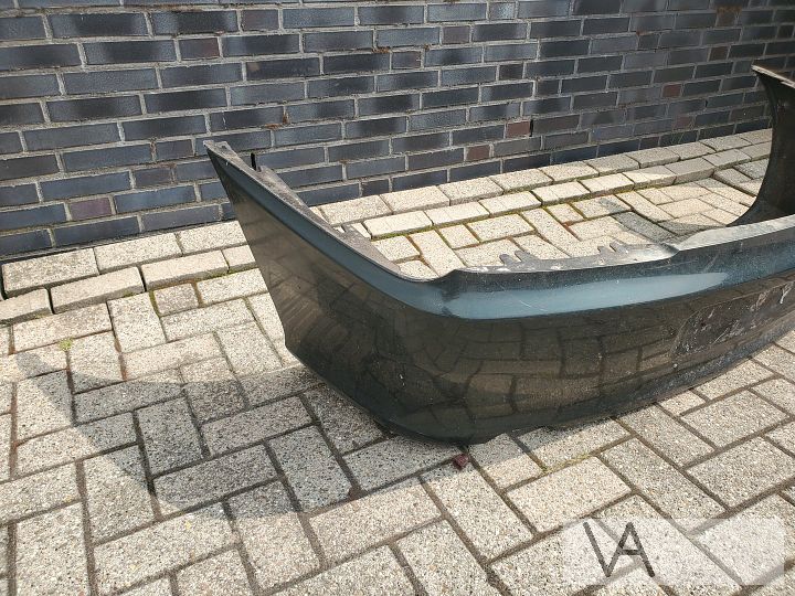 Peugeot 406 coupe 1997 -2005 achterbumper lichte schade €150 – Foto 2
