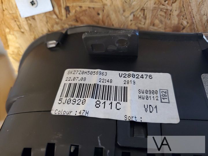 Skoda Fabia 2008 - 2014 tellerklok cockpit DIESEL 5j0920811c – Foto 2