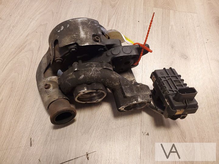 VW Volkswagen Touareg 5.0 V10 diesel turbo rechts 722501 – Foto 2