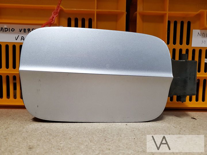 Audi A3 sportback 8v 2013 - 2020 tankklep klepje zilver €30