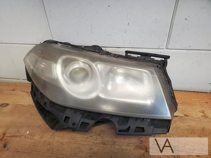 Renault Megane 2 xenon koplamp rechts facelift €50 + module