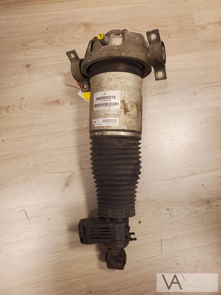 VW Touareg 2002 - 2010 veerpoot rechts achter 7L6616020d