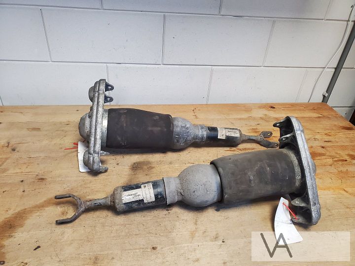 Audi A6 Allroad 2000 -2005 schokdemper achter luchtveer €75