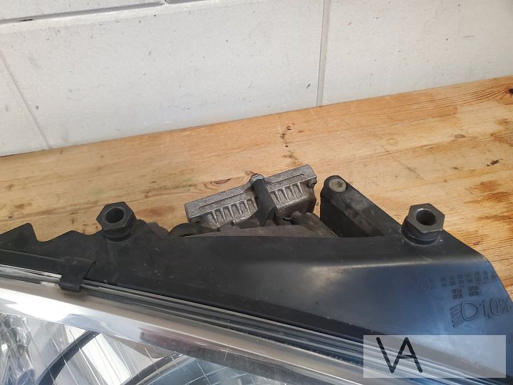 Ford Galaxy 2000 - 2006 xenon koplamp met module rechts €100 – Foto 4