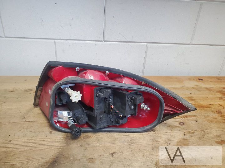 Audi TT 8n 1998 - 2005 achterlicht links schadevrij €200 – Foto 4