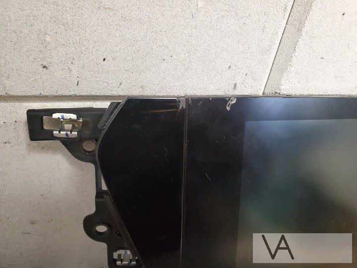 Opel Corsa F 2019 - 2024 navigatie display 39231265 krasje – Foto 3