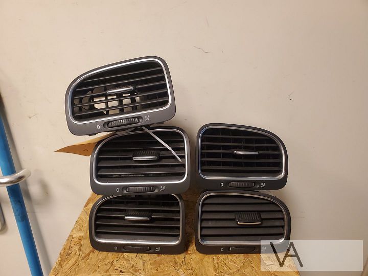 VW Golf 6 2008 - 2013 luchtrooster dashboard links rechts – Foto 2