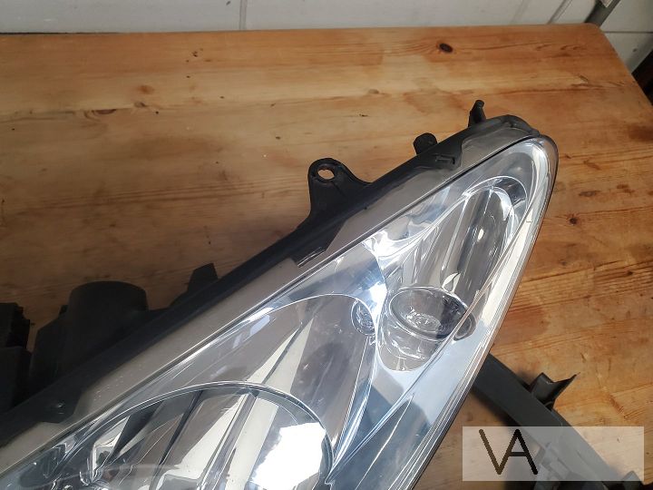 Peugeot 307 koplamp xenon links facelift 2005 - 2008 €200 – Foto 4