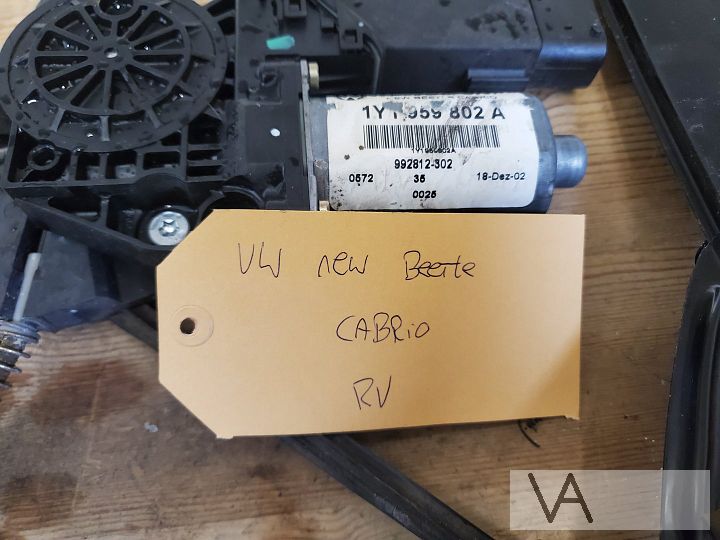 Volkswagen New Beetle cabrio raammechanisme rechts voor €350 – Foto 4