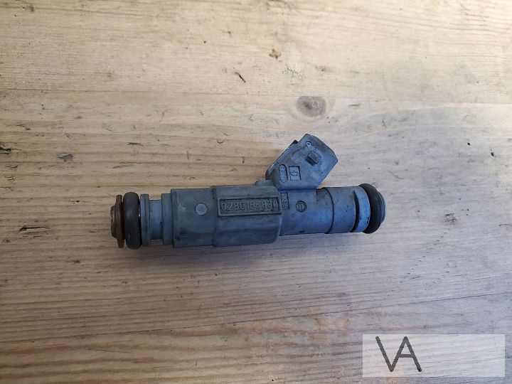 Volvo C70 / V70 / C70 turbo 2.3 benzine injector 0280155830