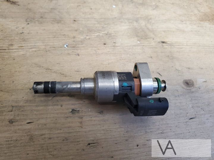 Opel Corsa E / Astra K benzine injector 1.0 en 1.4 55577403