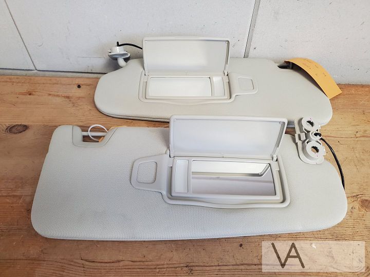 Lynk & c0 01 2020 - 2024 zonneklep met verlichting RECHTS – Foto 2