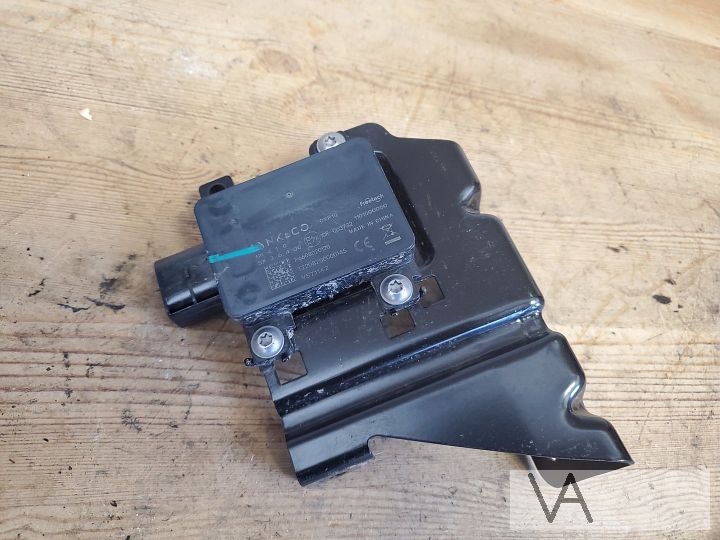 Lynk & Co 01 2020-2024 radar afstand sensor p6608020120 €150 – Foto 4