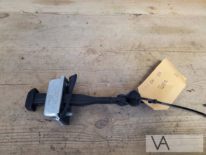Lynk & co 01 2020 - 2024 deurvanger deurstopper rechts voor