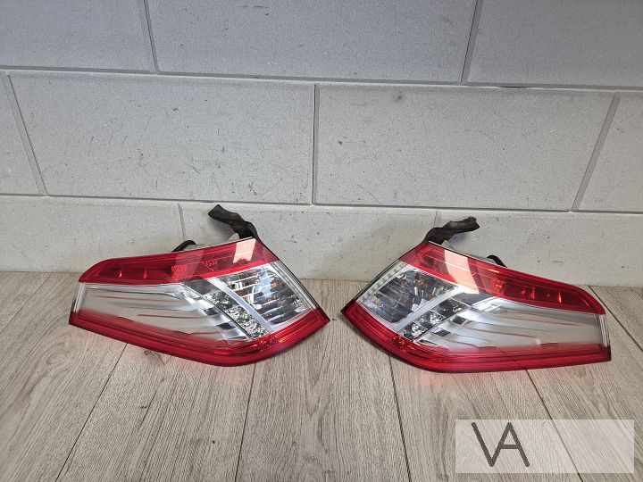Peugeot 508 sw 2010 - 2017 achterlicht rechts OP AUTO €75