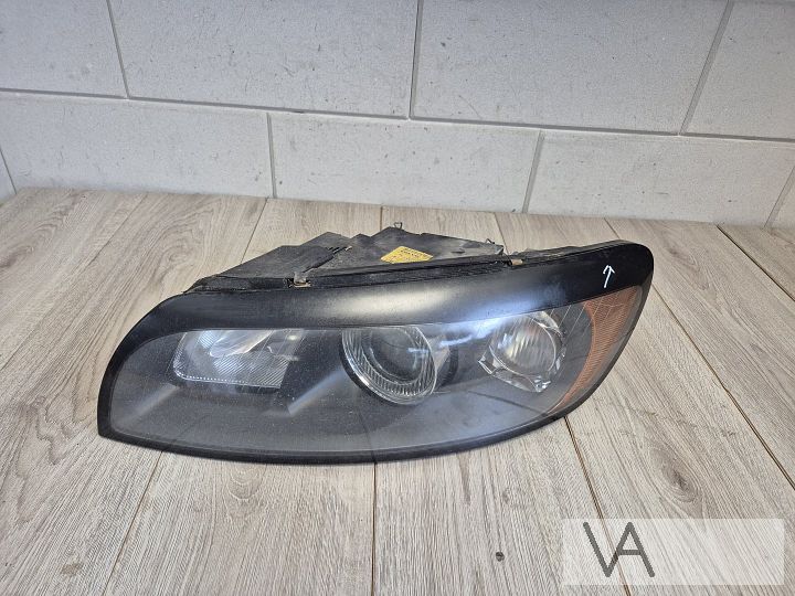 Volvo C30 2006 - 2010 koplamp links nokje af 31214537 €150
