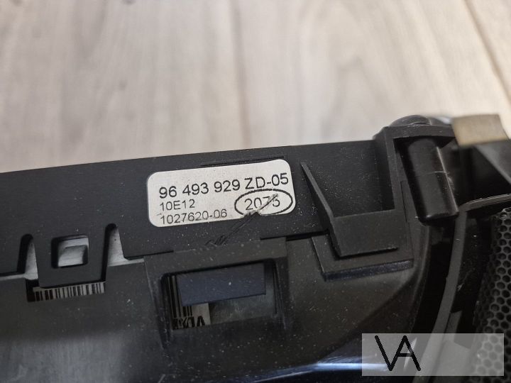 Citroen C6 2005 - 2012 navigatie display met frame compleet – Foto 3