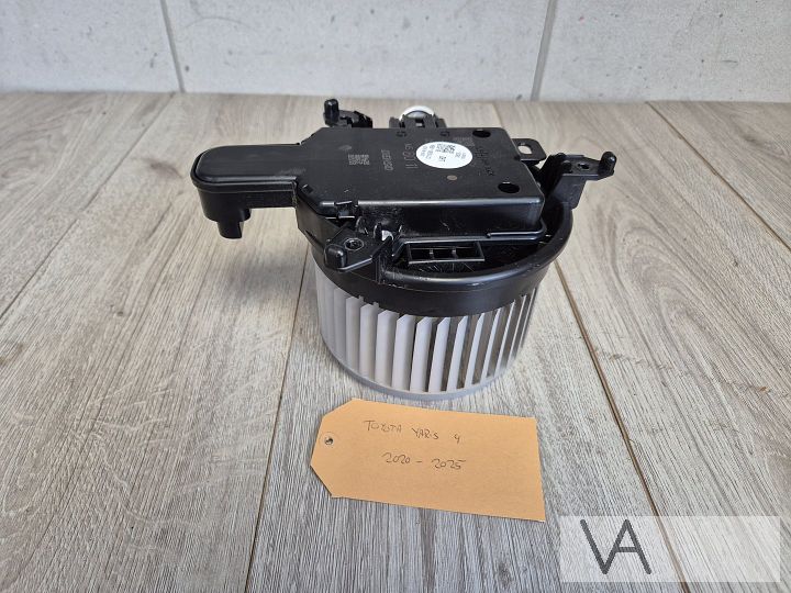 Toyota Yaris 4 2020 - 2025 kachelmotor aanjager blower €40