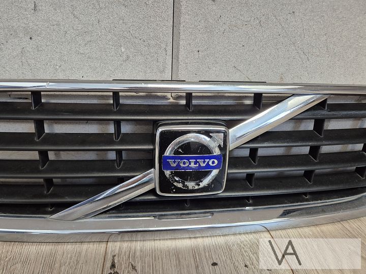 Volvo S40 en V50 2007 - 2012 grille in voorbumper €75 – Foto 3